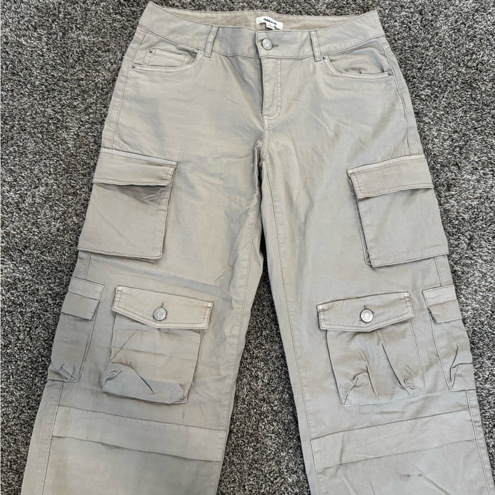 Garage Women's Cargo Jeans in Tan